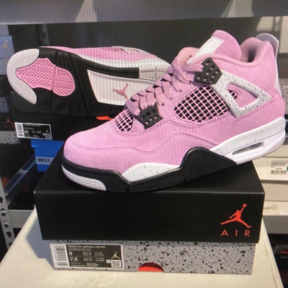 Jordan Air Jordan 4 “Orchid” - Picture 3 of 6